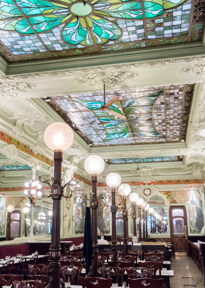 BOUILLON JULIEN O'Bon Paris Easy to be Parisian